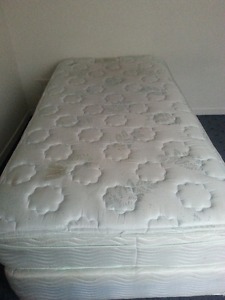 Full twin bed set