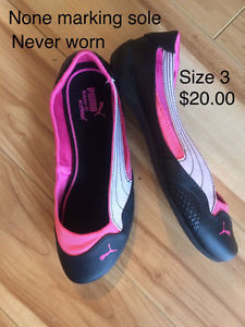 Girls Puma shoes size 3