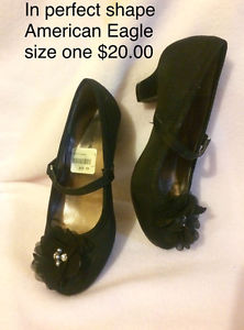 Girls formal shoes size 1