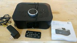 Logitech S400i IPod/Iphone alarm clock radio dock
