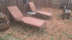 Loungers w/cushions