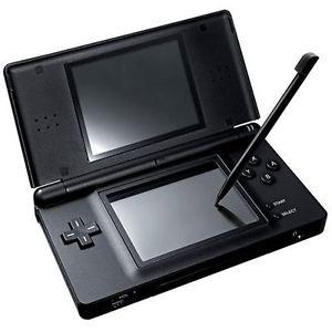 Nintendo DS lite with R4 card
