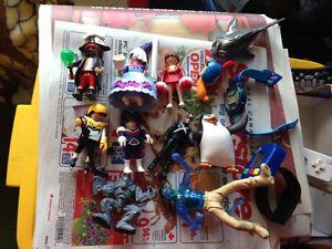 Playmobile and other small toy lot