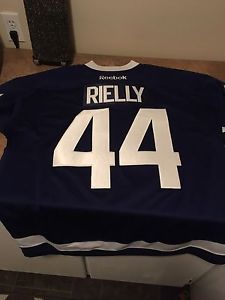 Rielly jersey.