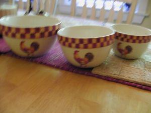 Set of 3 Bowls with Rooster