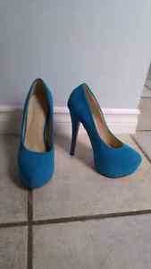 Size 6 Blue Suede 5" heels