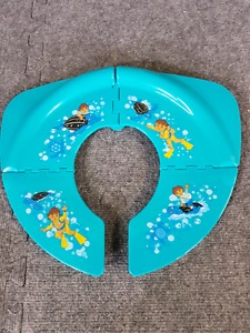 Travel potty seat cover
