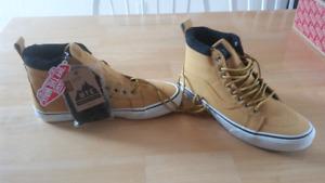 Vans off the wall shoes size 10