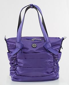 Wanted: ISO Lululemon Triumphant Tote