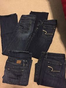 Women's American eagle jeans