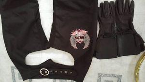 Women's. Chaps and gloves