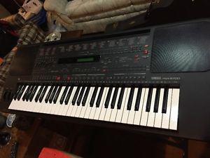 Yamaha Keyboard PSR-