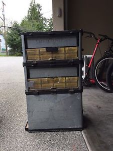 2 rolling tool boxes