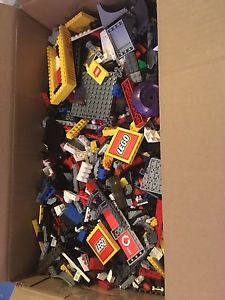 25lb of LEGO