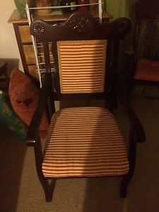 BEAUTIFUL ANTIQUE CHAIR (reduced)