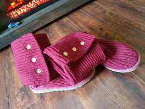 Cardy Uggs. Size 8