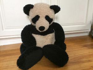 Giant stuffed panda bear