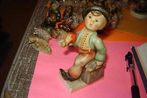 Hummel Merry Wanderer figurine 