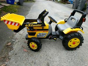 Kids excavator digger pedal toy
