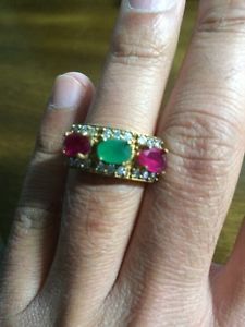 Ladies Emerald & Ruby Ring. 4.82 carats. Mounted in.925