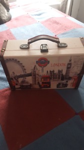 London Decorative Suitcase - sold PPU