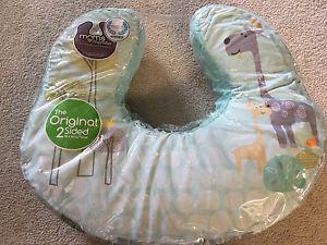 Nursing pillow