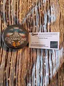 Patrick Kane signed Blackhawks stanley cup puck with COA