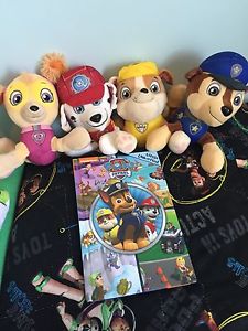 Paw patrol book and plush toy