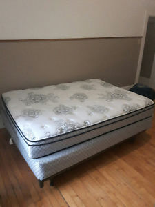Queen mattress, box spring and frame in excellent condition