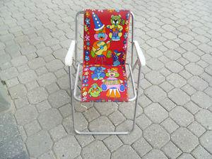Selling Childs Folding Lawn Chair