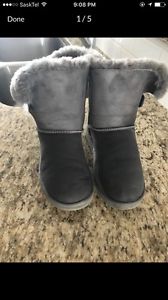 Uggs Size 8