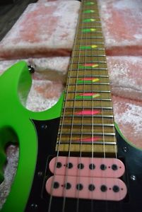 Wanted: Ibanez Jem 777 wanted