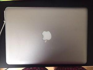 Wanted:  MacBook Pro  GHz