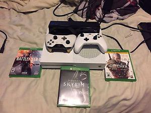 Wanted: Xbox 1 mint condition