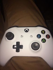 Wanted: Xbox one controller