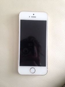 iPhone 5S 32 GB with Bell