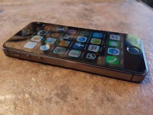 iPhone 5S - Excellent Condition