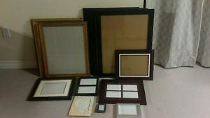 13 Variuos size picture frames buyer takes all
