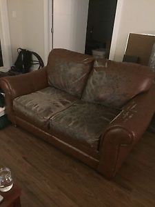 FREE COUCH!