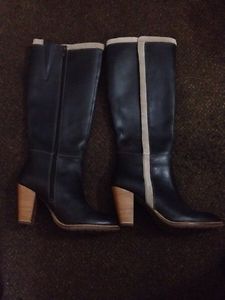 Hush Puppies Ladies Leather Boots Size US 10