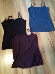 Small women's clothing lot