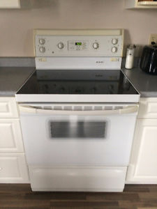 30 inch G.E. ceramic top stove