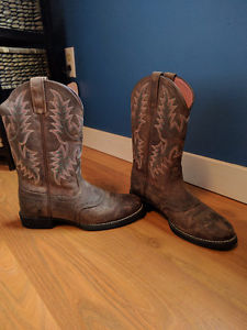 Ariat women's cowboy boots