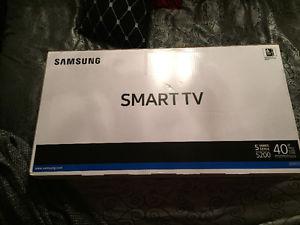 BNIB 40" Samsung Smart TV