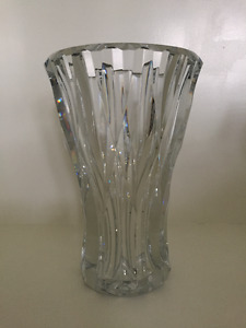 Baccarat Crystal Vase (Jasmine)(full Lead Crystal)