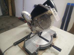 Black and Decker 10 Inch Power Mitre Saw