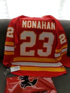 Brand new Monahan Retro Flames Jersey - medium - never worn