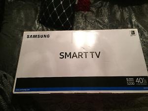 Brand new in box 40" Samsung Smart TV