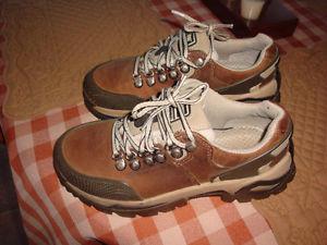 CATERPILLAR Shoes