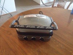 CUISINART ELECTRIC GRILL & GRIDDLE